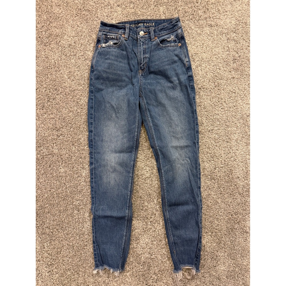 American Eagle Jeans Women 00 Blue Mom Jean Strigid High Rise Raw Hem Distressed